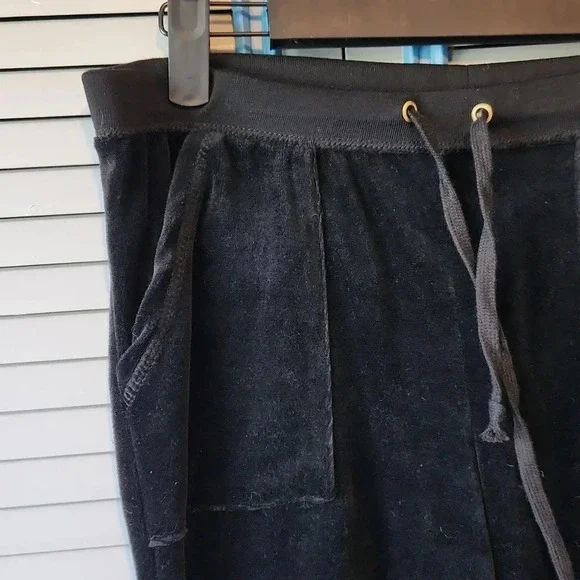 Hannah Jones New York Black Velour Pants - Picture 3 of 11